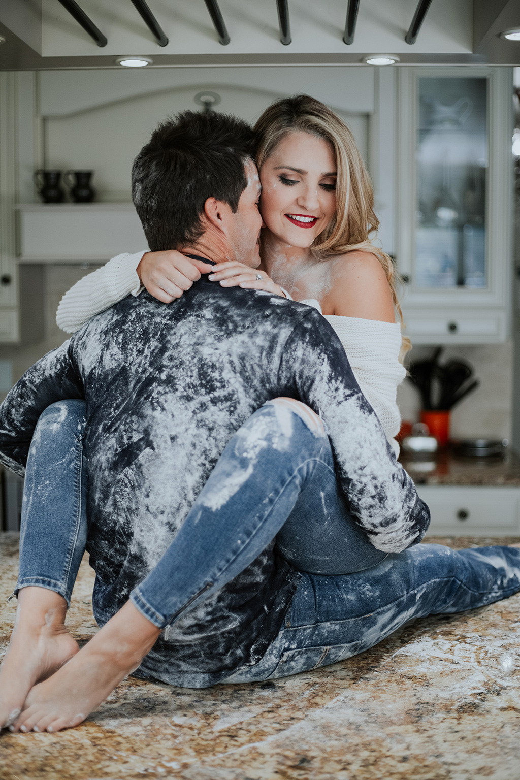 Fun couple photoshoot ideas 10